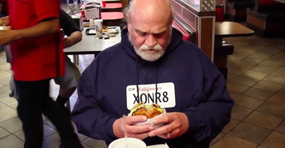 wrongfully-jailed-eat-burger