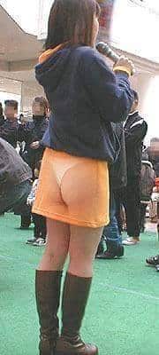 It’s there to fulfull the voyeuristic fantasies of many young men and perhaps women who wish they could see some accidental public exposure like this