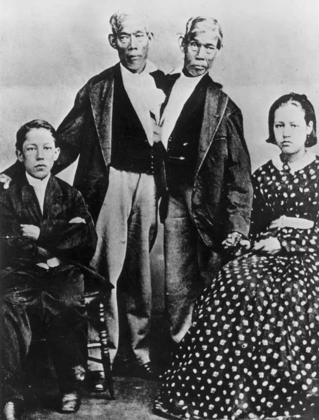 Eng and Chang married the Yates sisters and fathered a total of 21 children.