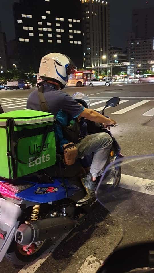 single-dad-brings-son-to-work